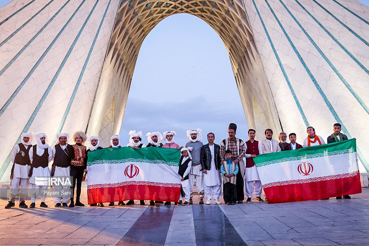 عکس/ ۱۲ فروردین، میدان آزادی تهران  