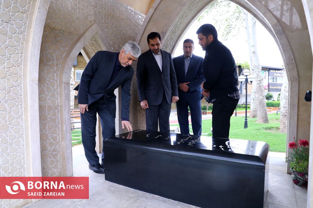 عکس/ بازید وزیر ورزش و جوانان از کمپ تیم ملی کشتی