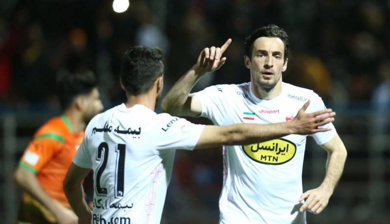 گلزن پرسپولیس در هیبت علی دایی!