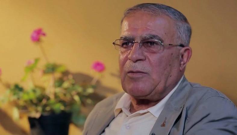 روشن: خوشحالم پای مربی خارجی قطع شد!
