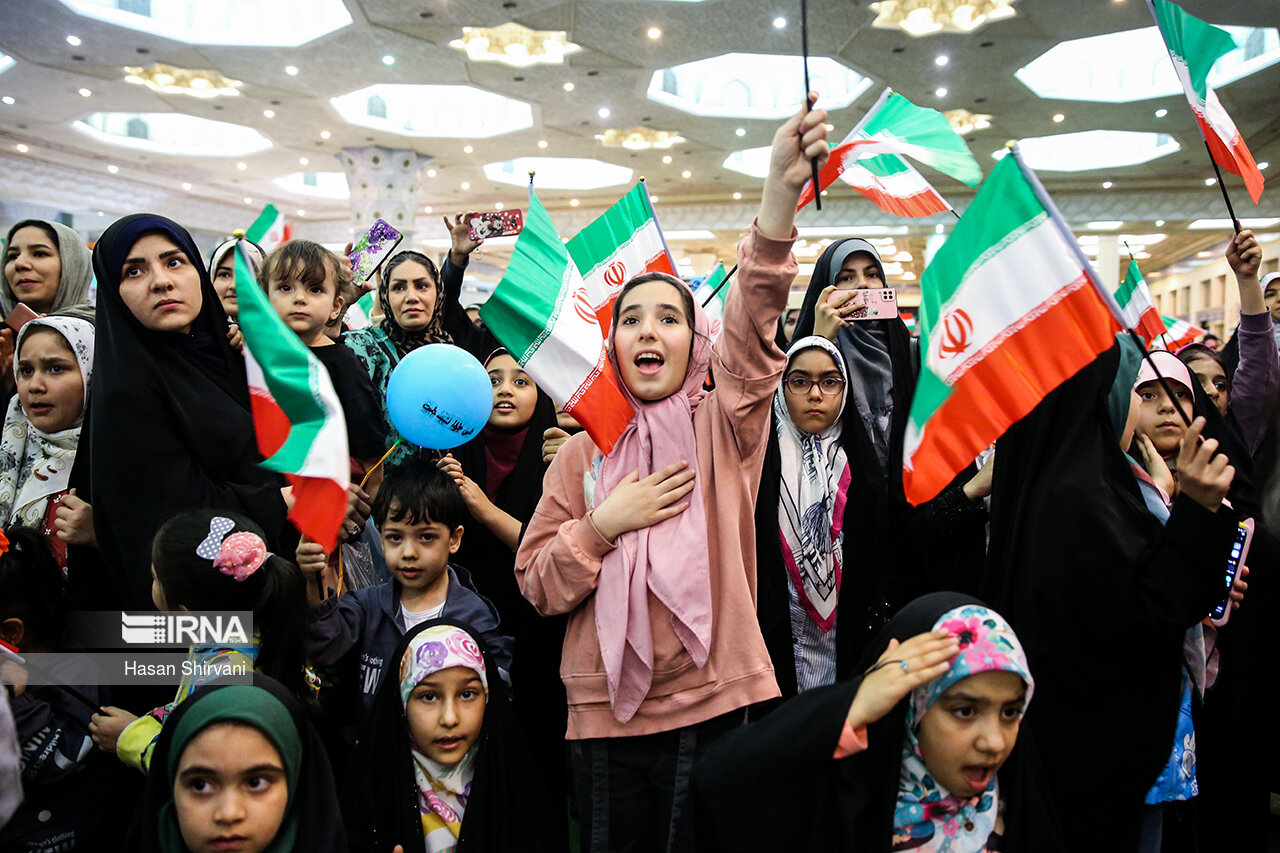 عکس/ فضای شاد کودکانه در نمایشگاه قرآن