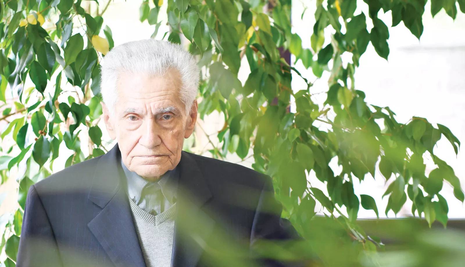 نه استادم، نه دکتر؛ احمد سمیعی‌‏ام