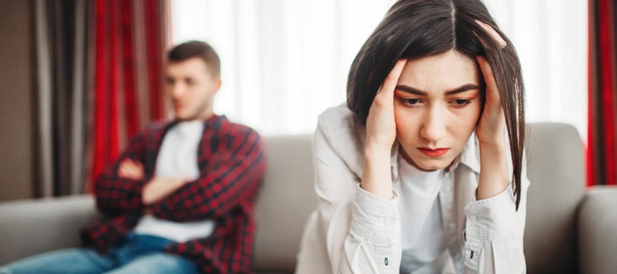 12 نشانه شریک عاطفی سمی که نباید به آن ها بی اعتنا باشید