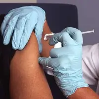 کرونا/ افزایش اثربخشی واکسن کرونا با تزریق آن در حوالی ظهر