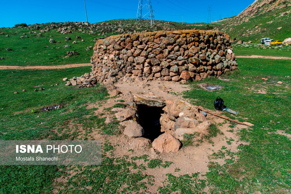 عکس/ آیین «ورف چال» در روستای «آب اسک» آمل