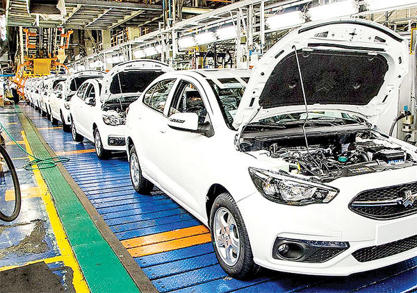 وعده تولید ۱.۷ میلیون خودرو تا پایان سال عملیاتی میشود؟ وعده تولید ۱.۷ میلیون خودرو تا پایان سال عملیاتی میشود؟