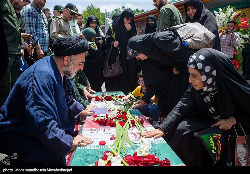 عکس/ مراسم خاکسپاری شهید گمنام در سازمان پدافند غیرعامل