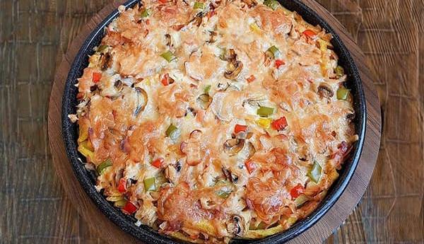 طرز تهیه پیتزا سیب زمینی؛ بدون فر و خمیر