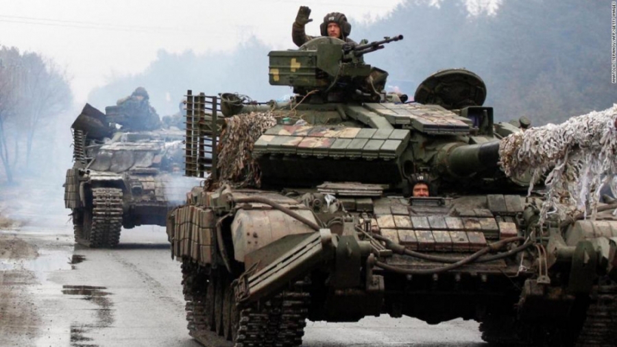 لحظه انهدام تانک‌های قوای اوکراین