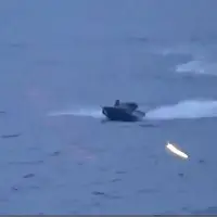 لحظه حمله پهپادی به کشتی روسی