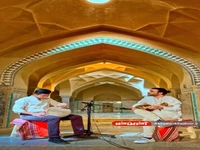 همنوازی طرب انگیز تار و تنبک در اصفهان 