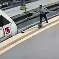 لحظه وحشتناک از انفجار یک مرد در متروی ترکیه