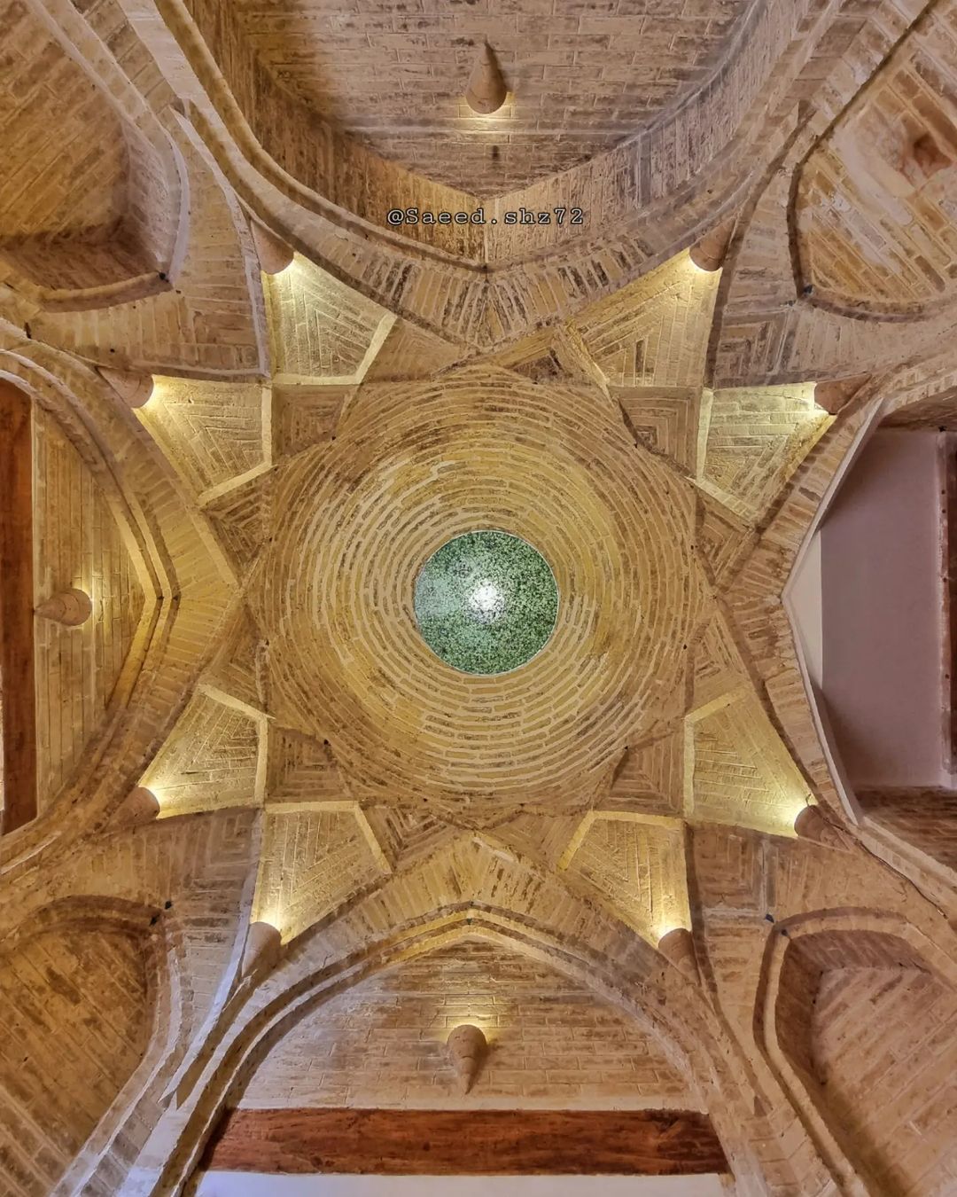 عمارت زیبای شمس الملوک در شیراز