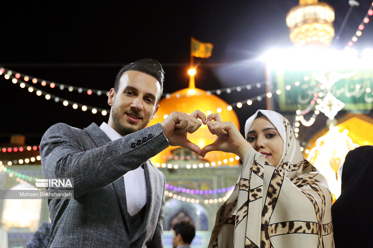 «عقد بالاسر حضرت» در صحن عاشقی