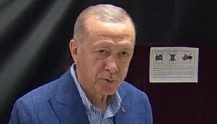 خواست اردوغان از مردم پای صندوق؛ دموکراسی را حفظ کنید