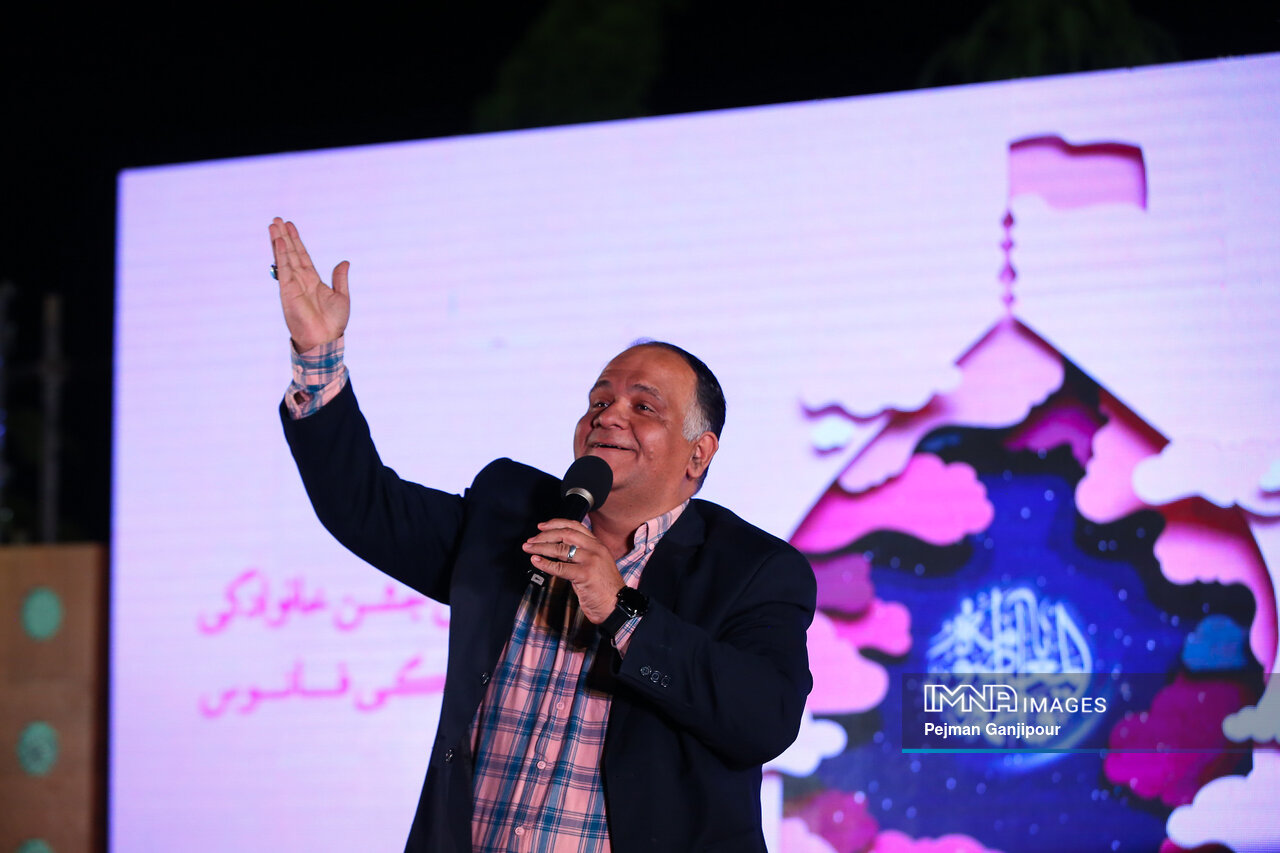 جشن خانوادگی دختر آسمان هفتم