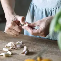 روش های کاربردی برای از بین بردن بوی سیر به صورت فوری