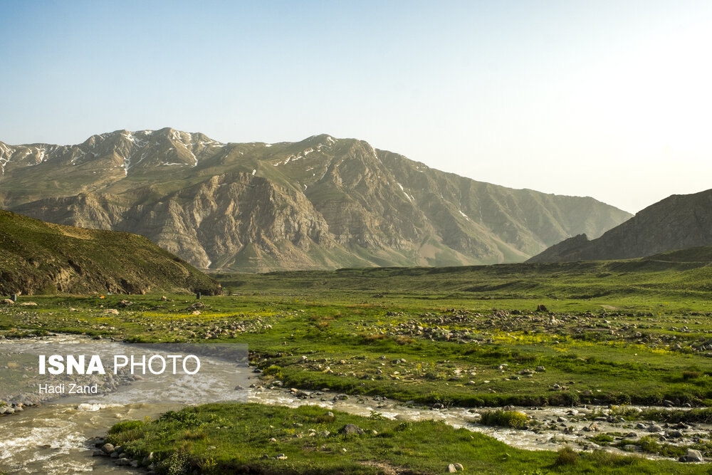 دشت رویایی و دل‌نواز «لار»