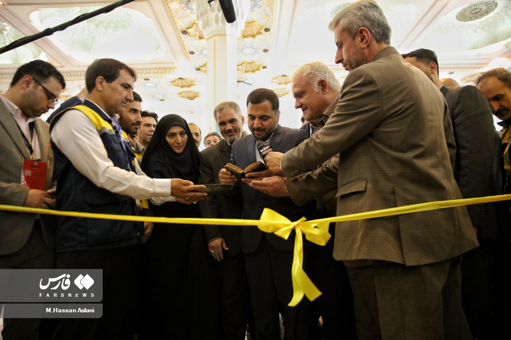 افتتاح نمایشگاه صنعت پست
