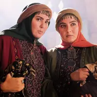 قدم از قدم برداری میکشمت!