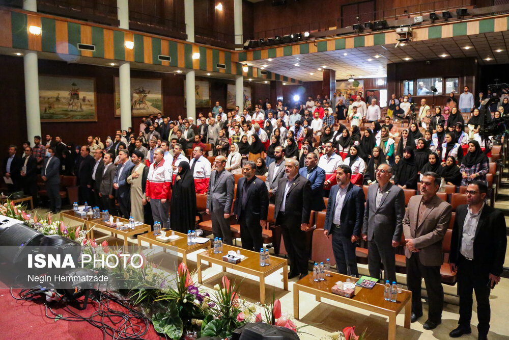 آیین دوازدهمین دوره اعطای تندیس ملی فداکاری به دانشجویان ایران