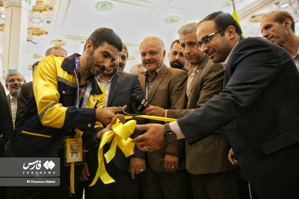 افتتاح نمایشگاه صنعت پست