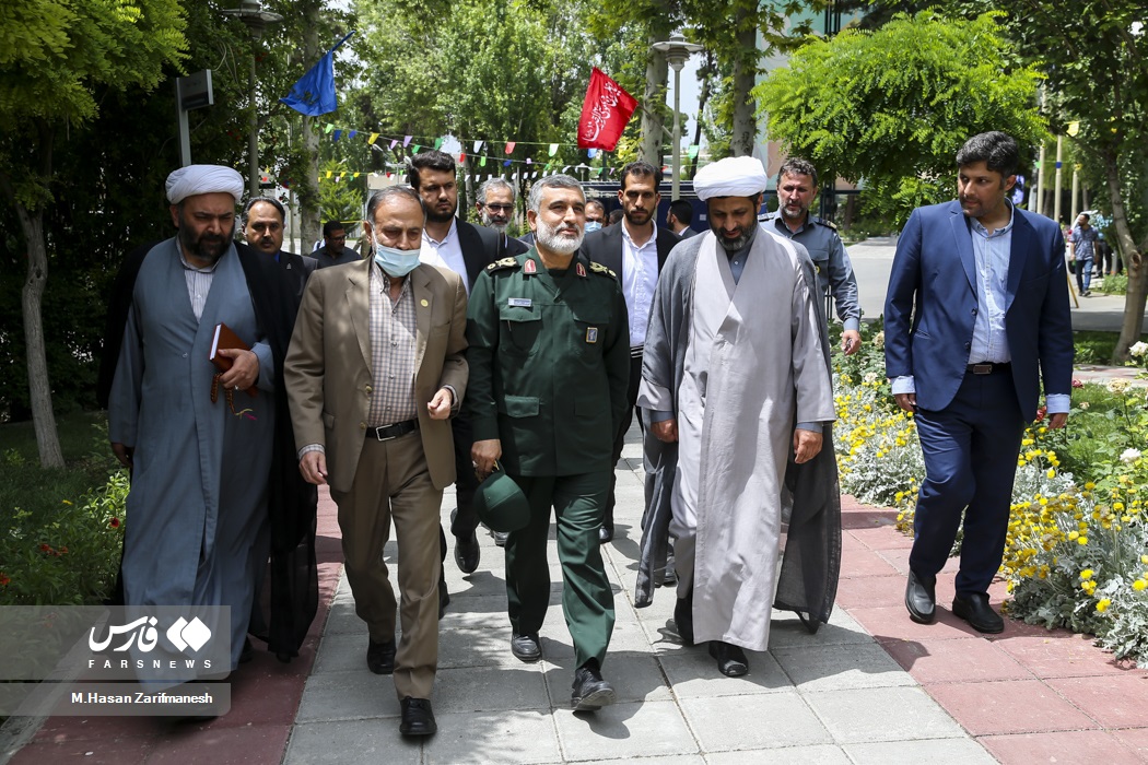 فرمانده هوافضای سپاه در دانشگاه علم و صنعت