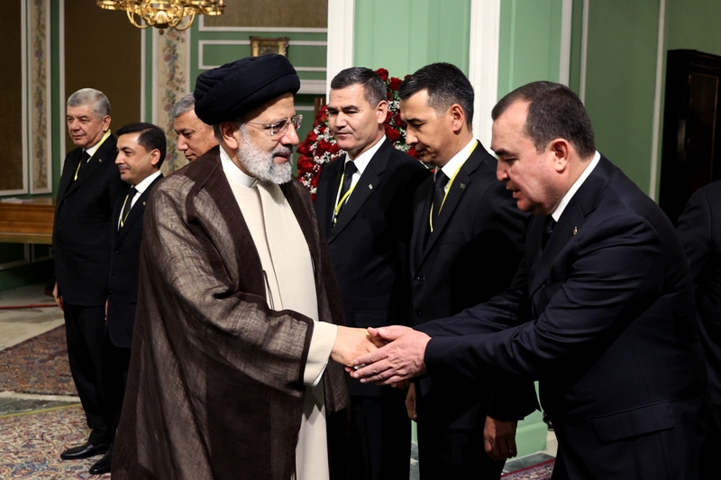 عکس/ دیدار رئیس شورای مصلحت خلق ترکمنستان با رئیس جمهور