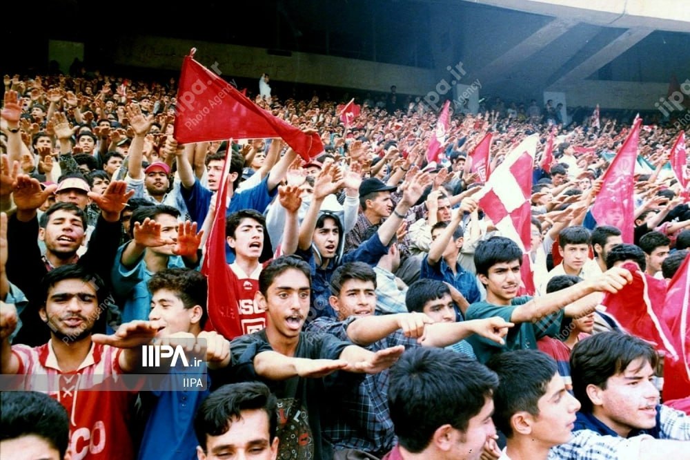 تماشاگران دربی در دهه هفتاد