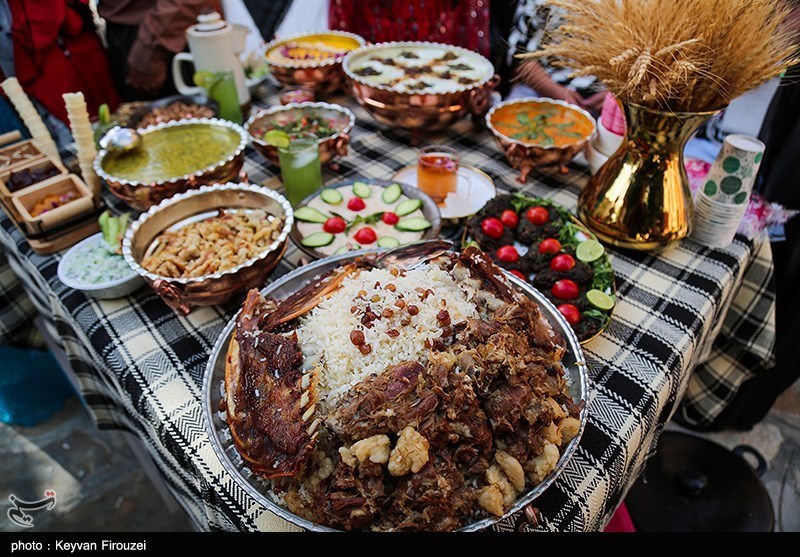 عکس/ جشنواره غذاهای محلی کردستان