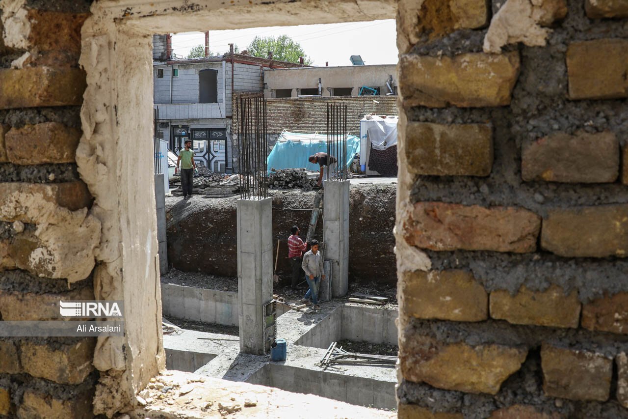 عکس/ بازسازی مناطق زلزله زده خوی