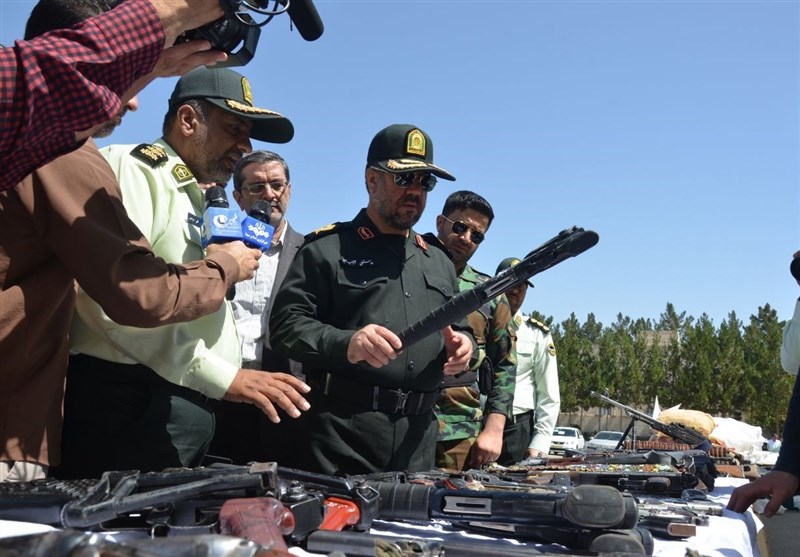 عکس/ کشف راکت جنگی «آرپی‌جی» از باندهای سازمان‌یافته در سیستان و بلوچستان