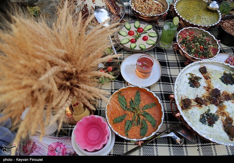عکس/ جشنواره غذاهای محلی کردستان