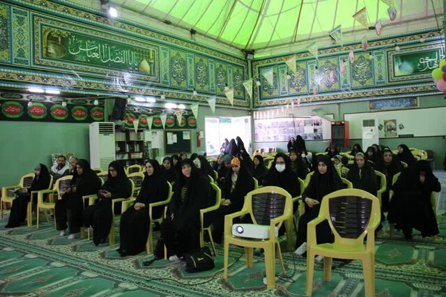 همایش طلایهداران ساخت گنبد تل زینبیه در کرمان برگزار شد