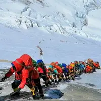 انباشت زباله در ارتفاعات اورست توسط کوهنوردان