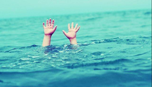 غرق شدن کودک 10 ساله فسایی در استخر کشاورزی