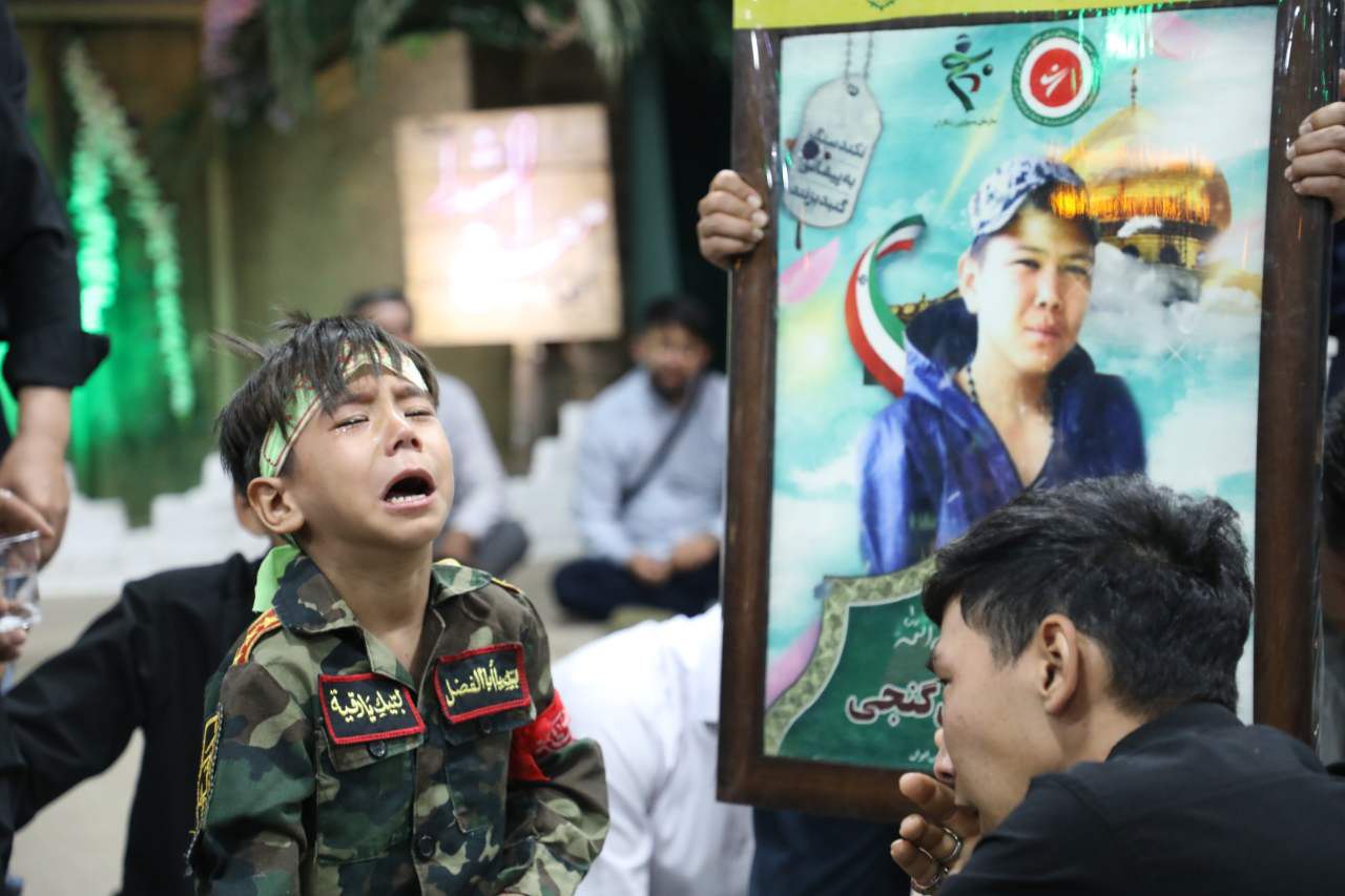 وداع با پیکر مطهر شهید فاطمیون «محمد جعفری»