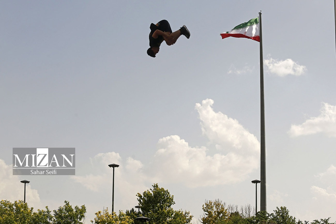 مسابقات کشوری شیرجه خیابانی در آدرنالین پارک تهران