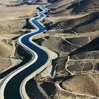 وعده معاون رییس‌جمهور برای انتقال آب خلیج‌فارس به یزد 