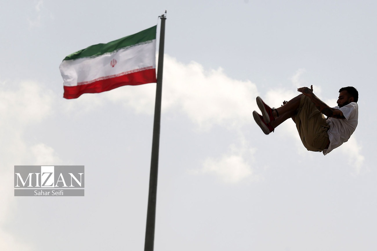 مسابقات کشوری شیرجه خیابانی در آدرنالین پارک تهران