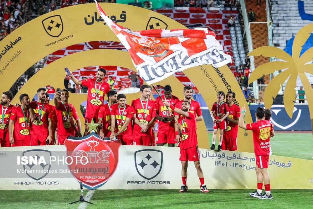 عکس/ جشن قهرمانی پرسپولیس در جام حذفی فوتبال ایران