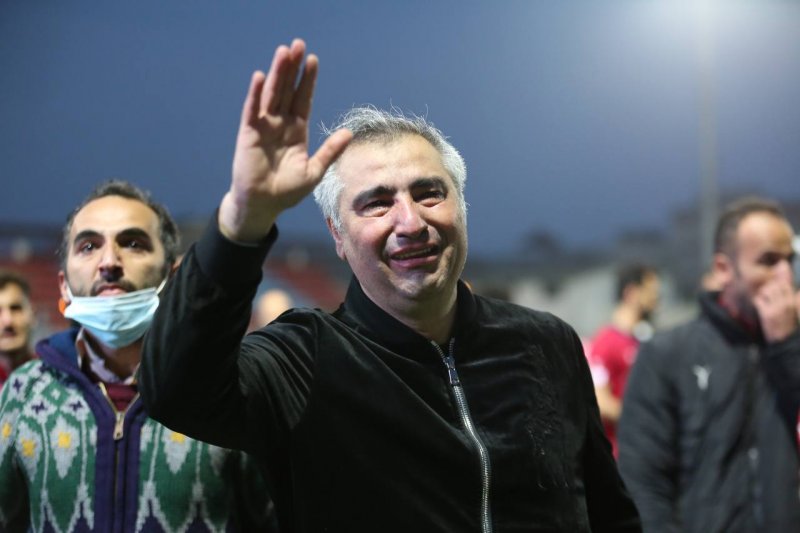 نساجی مازندران و ساکت الهامی، در یک قدمی امضاء