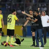 مربی پارس جنوبی دو جلسه محروم شد
