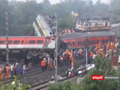 تصاویری از برخورد شدید دو قطار مسافربری در هند