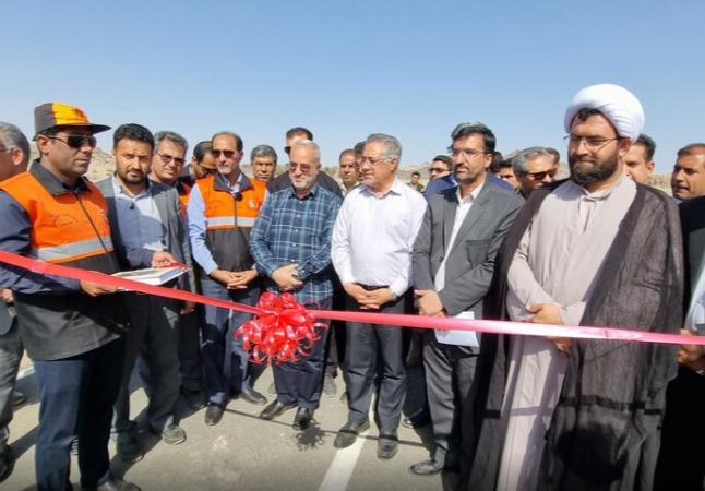 ویدئو/ پل و ۱۶ کیلومتر جاده روستایی در عنبرآباد افتتاح شد