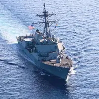 تقابل کشتی‌های جنگی آمریکا و چین در تنگه تایوان