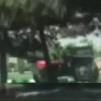 ویدئو/ فرار دیوانه‌وار تراکتور از دست پلیس در مشهد!