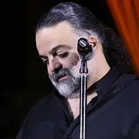 آهنگ «خیال نکن نباشی بدون تو میمیرم» از علیرضا عصار