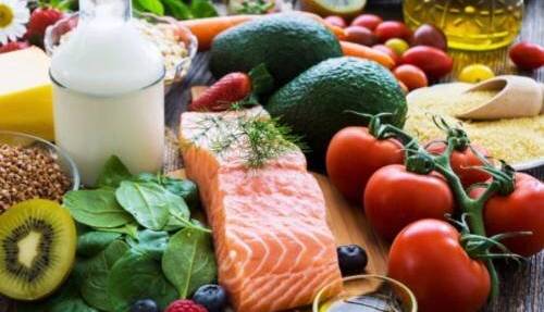 چه غذاهایی به ترک سیگار کمک میکند؟