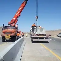 ارتقای ایمنی راه‌های استان اصفهان با نصب حفاظ ایمنی